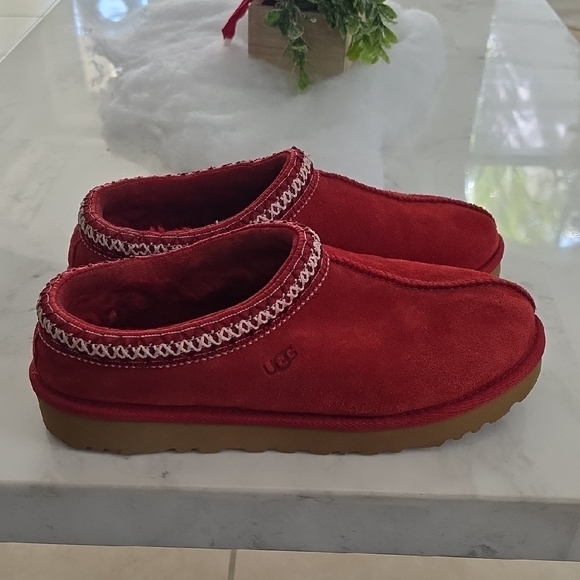 UGG Women's Crimson Suede Slippers - Picture 2 of 7